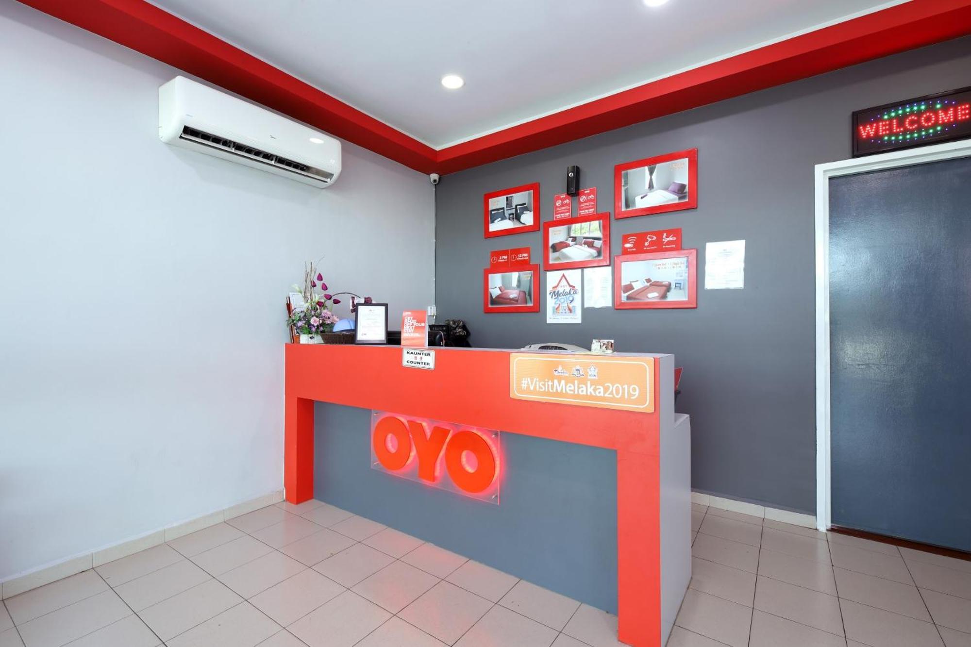 Super Oyo 1184 Ho Hotel Malacca Esterno foto