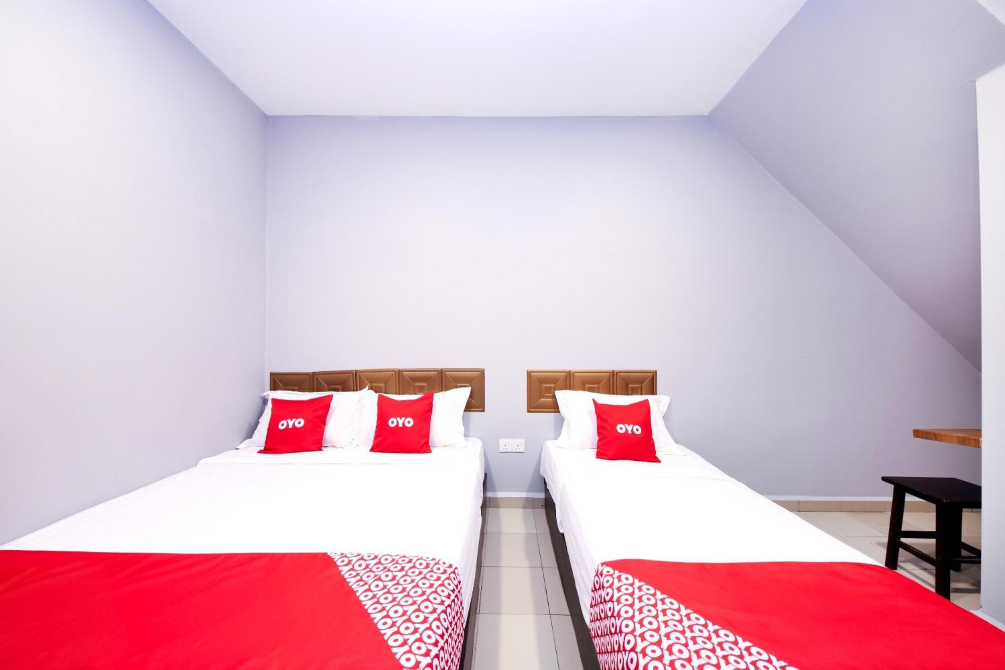 Super Oyo 1184 Ho Hotel Malacca Esterno foto