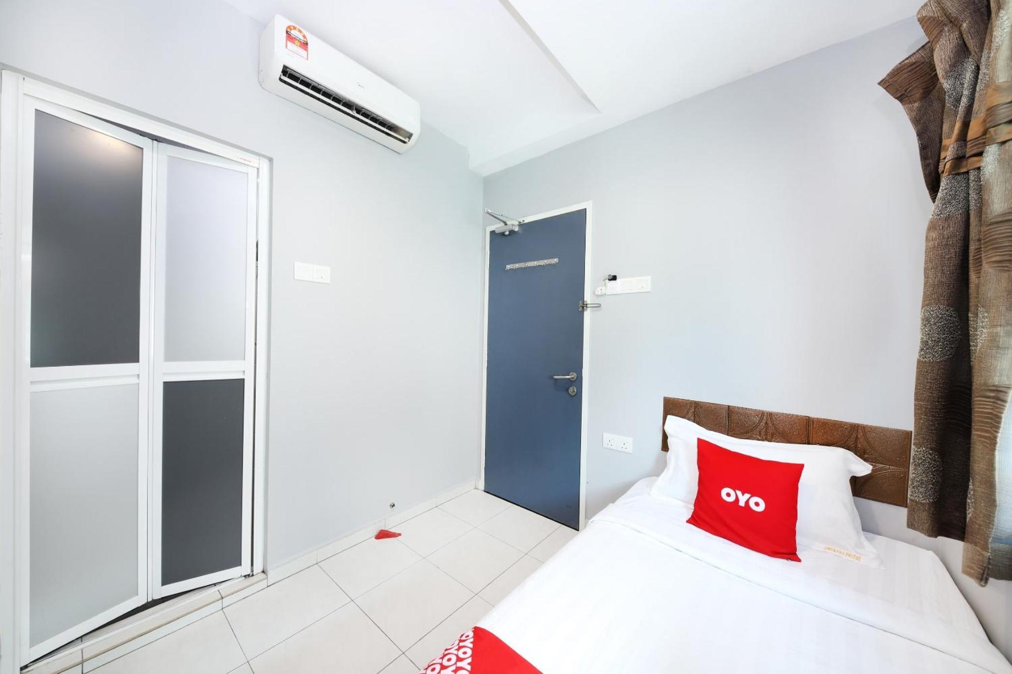 Super Oyo 1184 Ho Hotel Malacca Esterno foto
