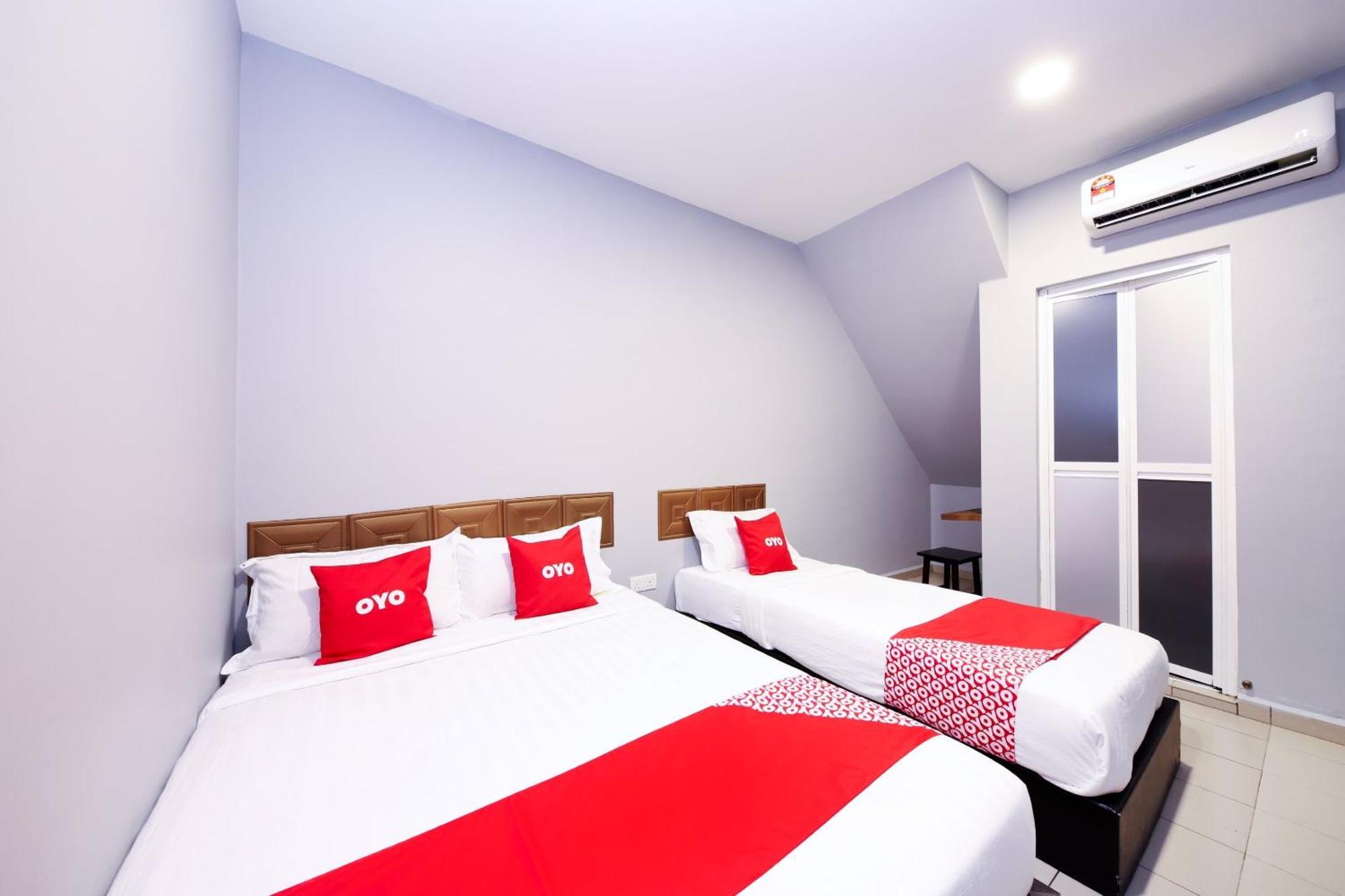 Super Oyo 1184 Ho Hotel Malacca Esterno foto
