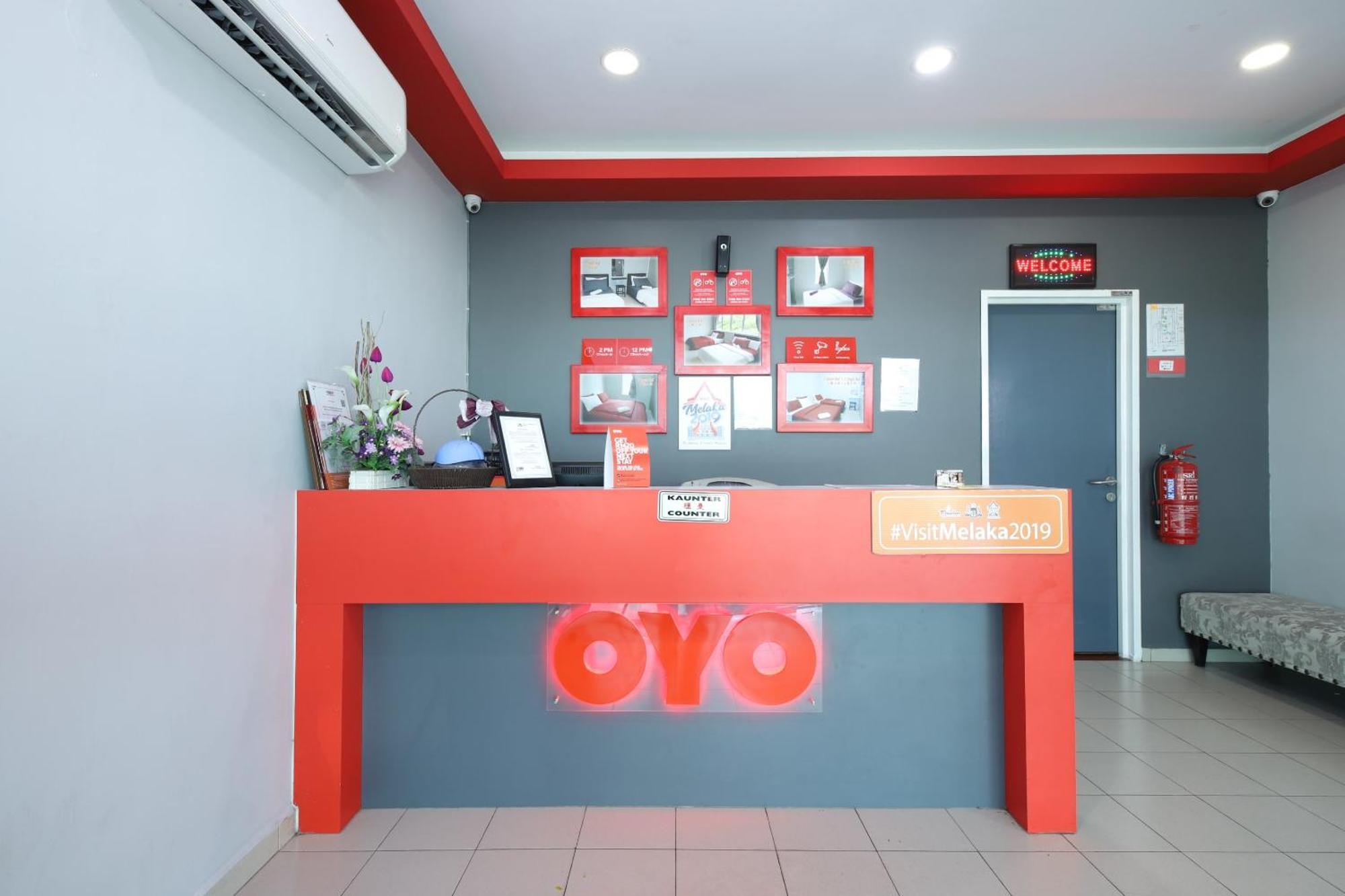 Super Oyo 1184 Ho Hotel Malacca Esterno foto