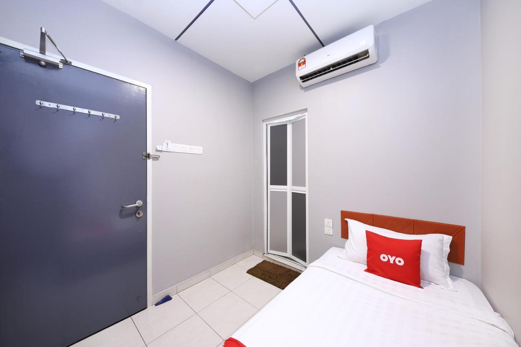 Super Oyo 1184 Ho Hotel Malacca Esterno foto